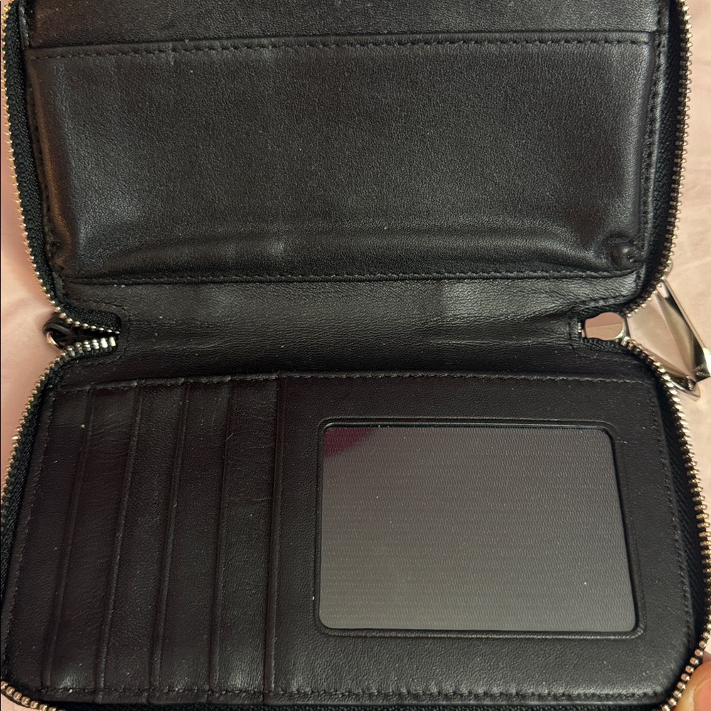 Coach Black Leather Zip Wallet - Picture 3 of 6